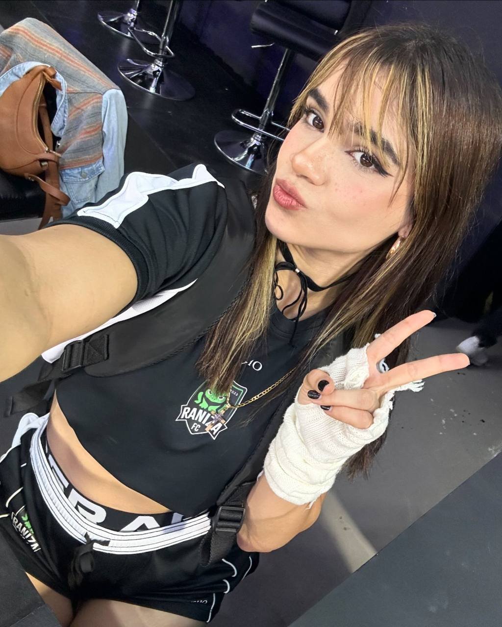 Alana Flores 🔥 #mkx8BGYS