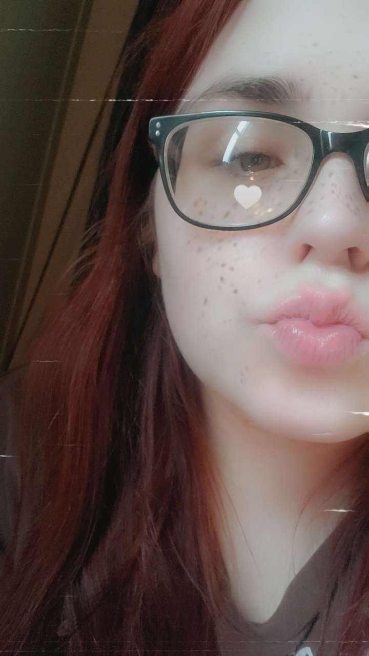 Slut wants to be a webslut, her cuck knows she likes being shared but can’t stop it #Iqi0FbVo
