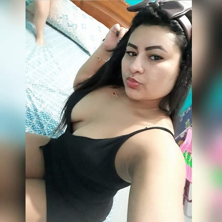 Puta de Manaus elimara Alves , seu corno filmando ela na pica de outro, caiu na net #9kppiB0E
