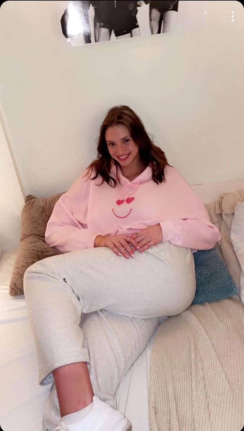 6'9 Tall Curvy Gorgeous Amazon Teen.. <> Wisconsin Volleyball Star Player with Big Natural Tits🍒.. #ZkcjPb3K