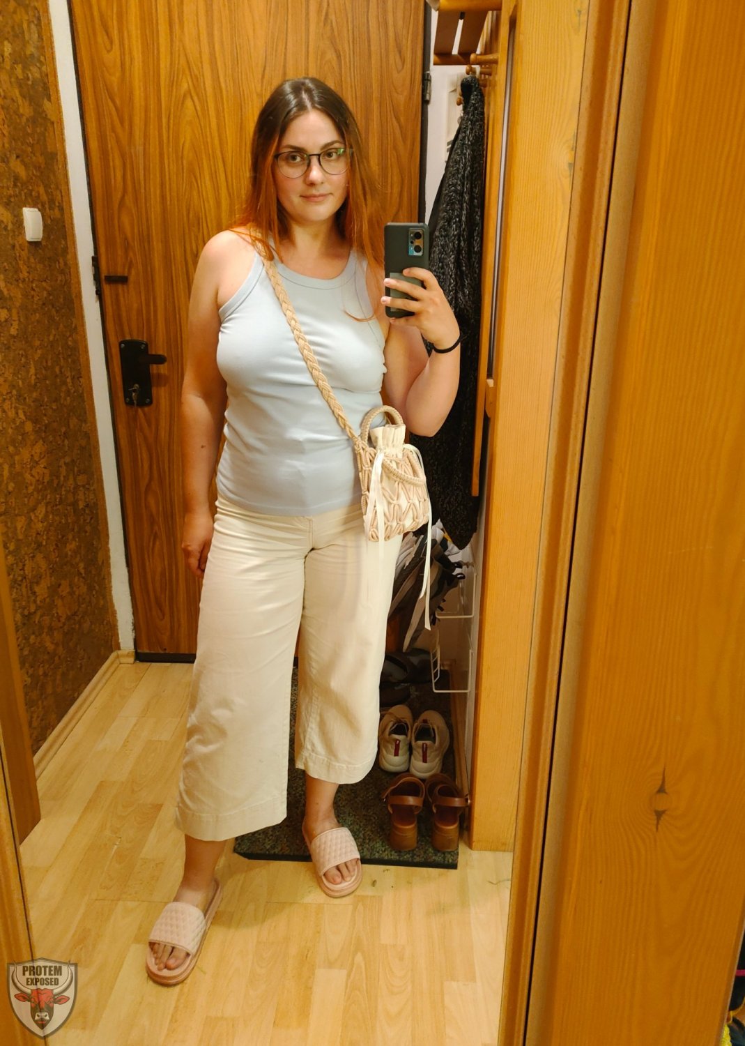 Shy wife Daria is a webslut now #lyLToAP7